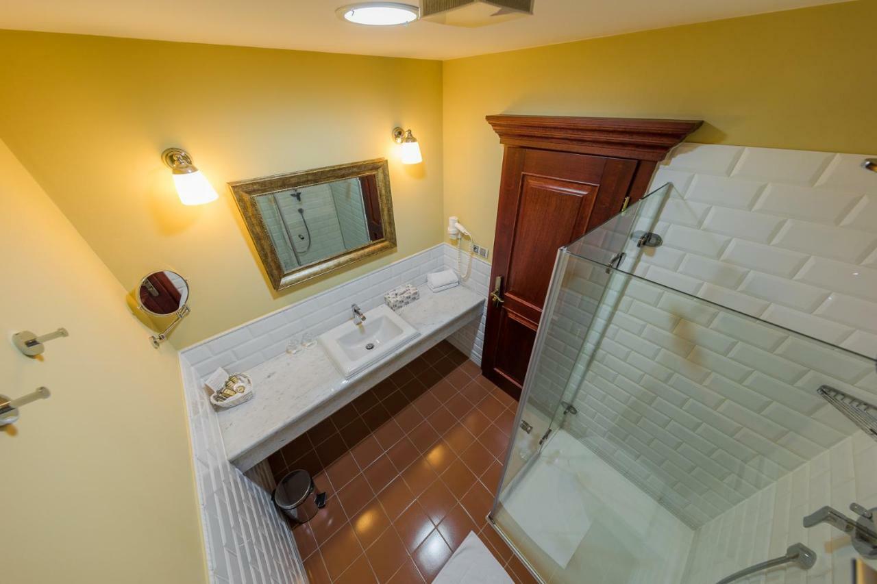 Boutique Hotel Pri Mlyne Лозорно Экстерьер фото